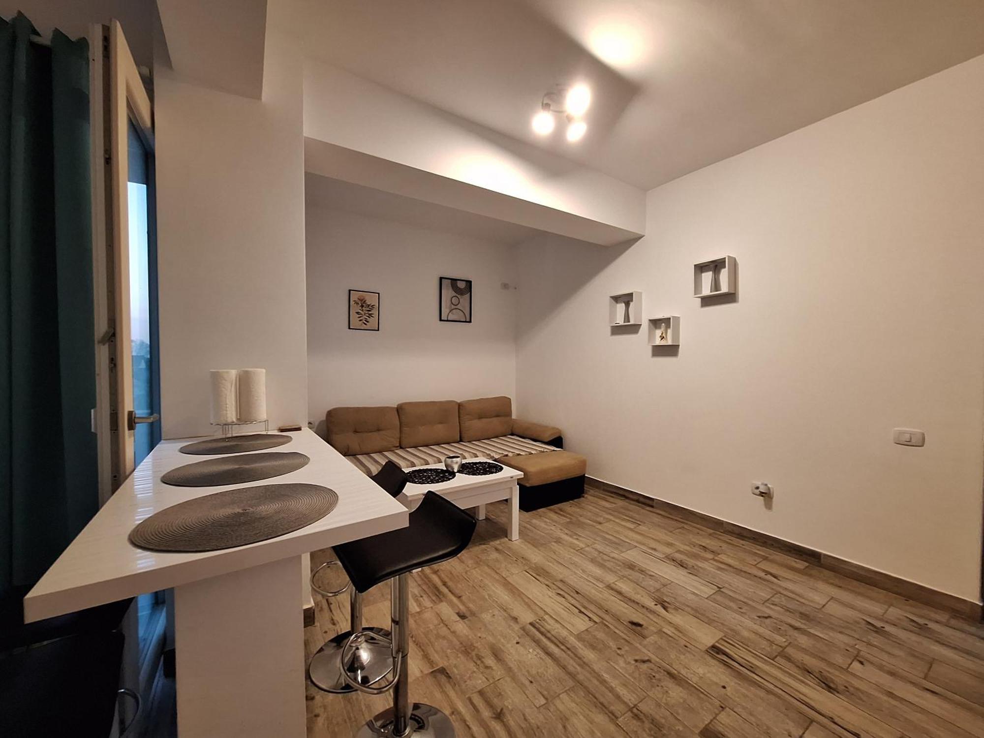 Moni Apartment Năvodari Eksteriør bilde